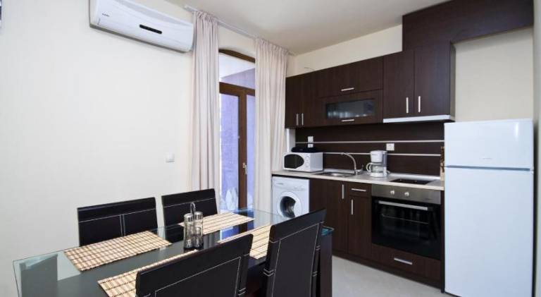 Holiday apartment with garden, pool & terrace | Close to the beach | Pet-friendly — photo 3