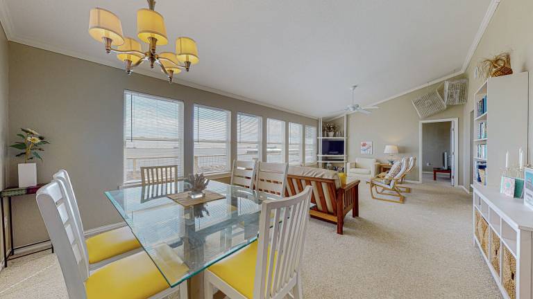 Family-oriented lovely vacation home with patio | Dogs allowed — photo 5