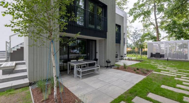 Rental apartment with garden, grill & terrace | Next to the beach | Pet-friendly — photo 2