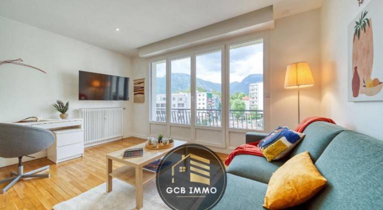 Apartment with 1 room for 4 persons in Gieres