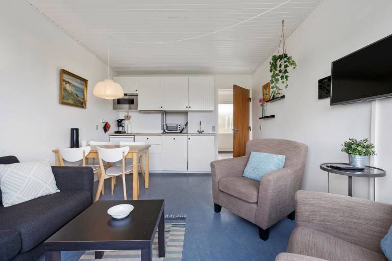Cozy Brenderup Apartment on the beach — photo 5