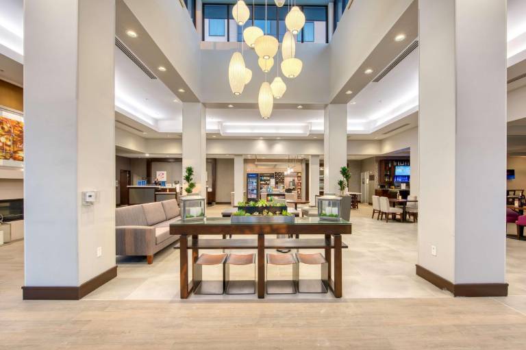 Hilton Garden Inn Irvine/Orange County Airport — photo 2