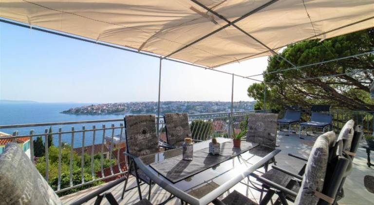 Nice apartment with terrace, jacuzzi & garden | Pets are welcome — photo 5
