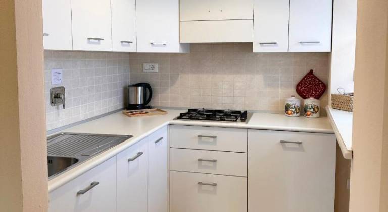 Holiday apartment with 2 rooms for 6 persons — photo 2