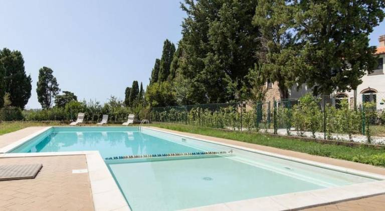Apartment with pool | Pets allowed — photo 4