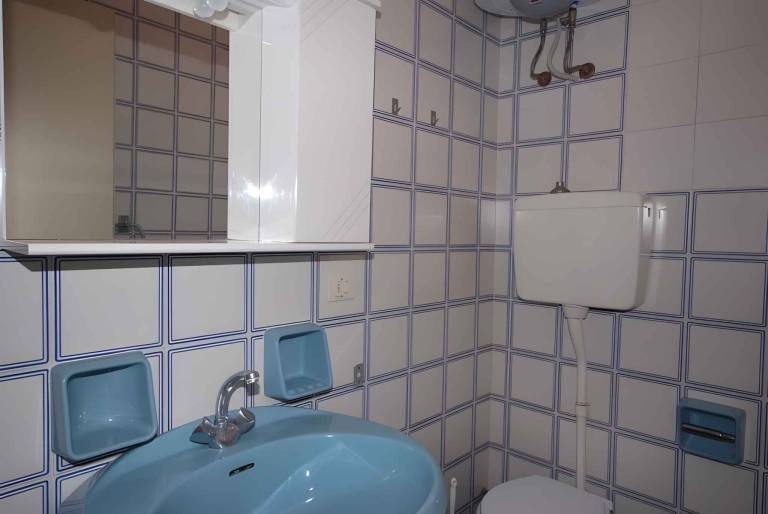 Holiday apartment with garden — photo 4