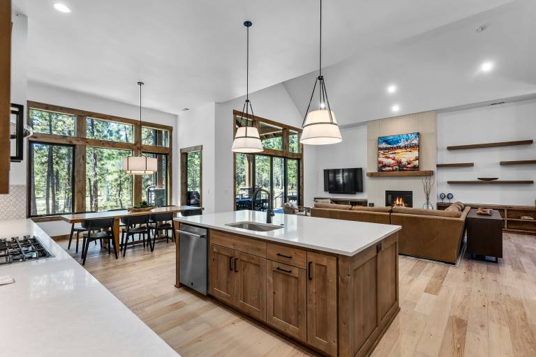 House  Sunriver