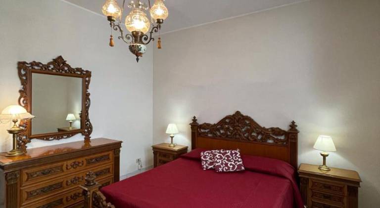 Holiday apartment with 3 rooms for 6 persons in Castelvetrano