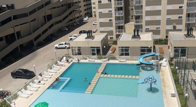 Pleasant holiday apartment with pool | Pets allowed in Pelotas
