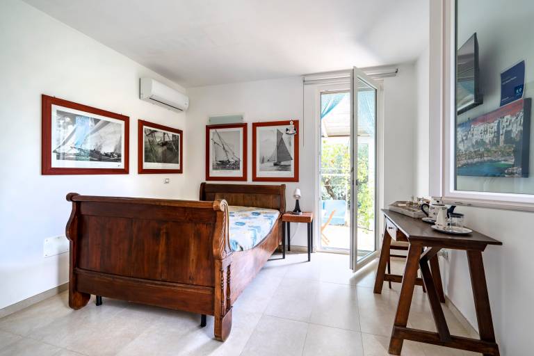 Villa Massa Depandance Apartment with Sea View, Wi-Fi and Air Conditioning — photo 5