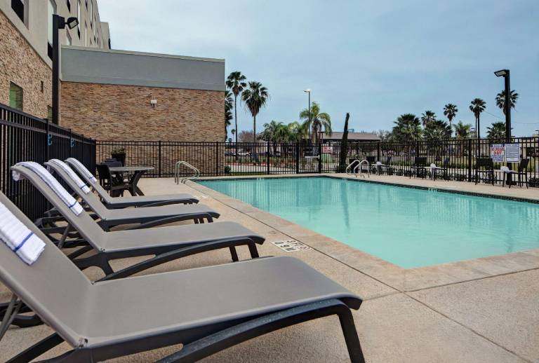 Hampton Inn Weslaco — photo 3