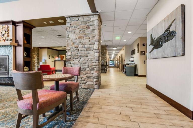 Hampton Inn & Suites Colorado Springs-Air Force Academy-I-25 North — photo 4
