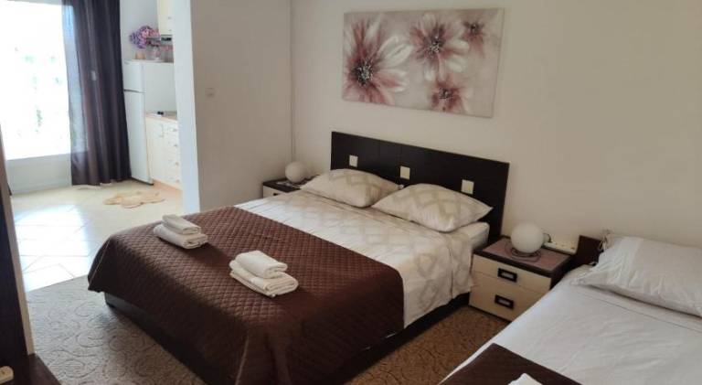 Apartments Grubelic - Perfect for Families and Small Groups in Vodice