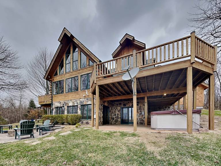House  McHenry