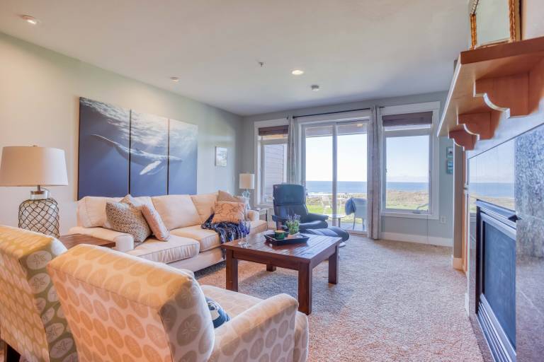 Condo Newport