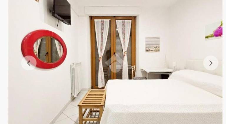 Holiday apartment with 1 room for 5 persons in Grottammare