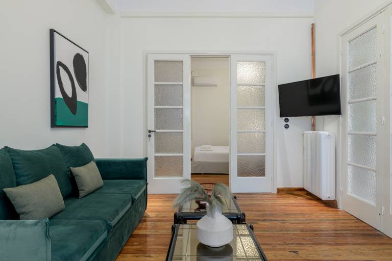 Fully equipped apartment with terrace | Close to Acropolis of Athens | Dogs allowed — photo 5