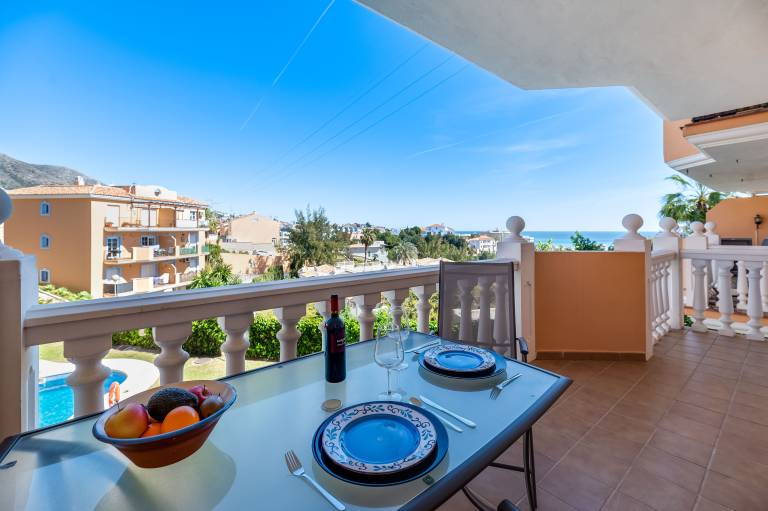 Holiday Apartment "Sauce Sol Fuengirola" with Sea View, Shared Pool & Private Terrace — photo 2