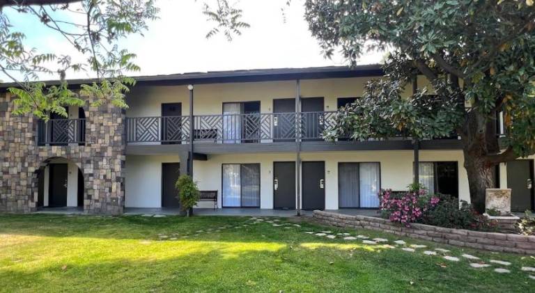 Lamp Liter Inn Visalia, an Ascend Collection Hotel — photo 4