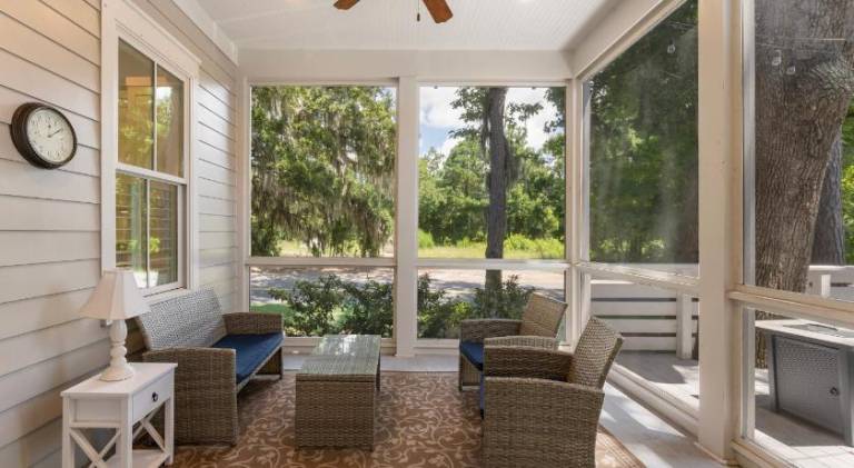 Vacation home with pool | Pets are welcome — photo 4