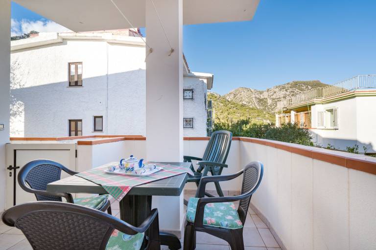 Fully equipped beautiful apartment with barbeque, terrace & fast internet | Mountain view | Pet-friendly — photo 4