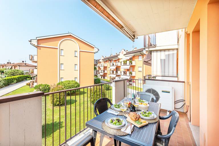Rental apartment with terrace & pool — photo 2