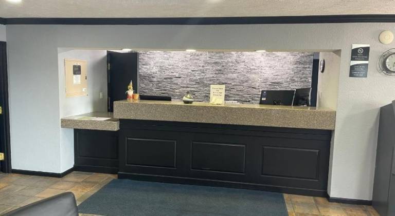 New Victorian Inn & Suites Lincoln — photo 5