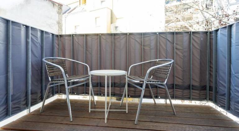 Rental apartment with patio & garden — photo 5