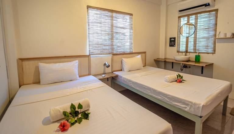 Hostel Dauis