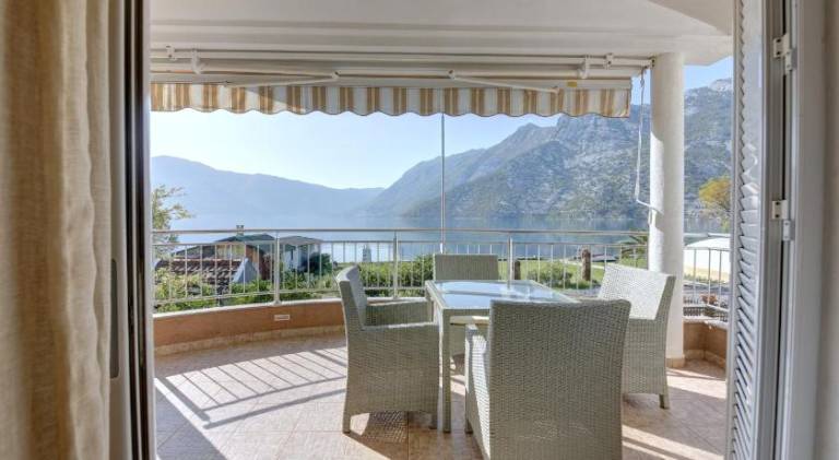 180 m&sup2; Ferienwohnung