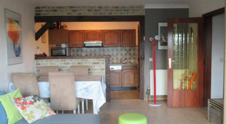 Apartment with 1 room for 4 persons — photo 2