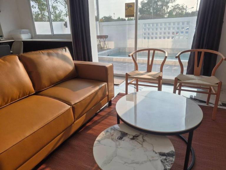 Wonderful vacation home with barbecue & pool | Pet-friendly — photo 2