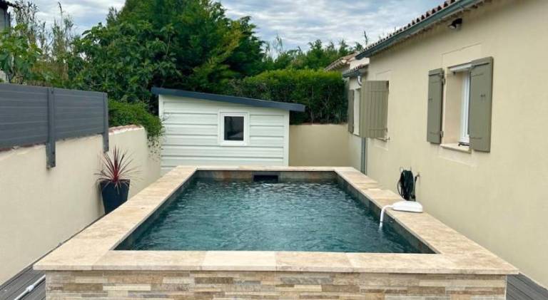 The little house on the Isle air-conditioned house with swimming pool and — photo 5