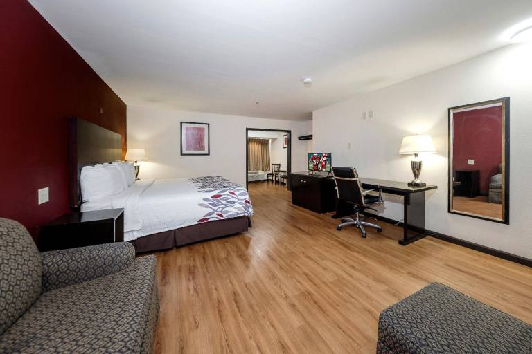 Quality Inn & Suites Augusta Fort Gordon Area — photo 2