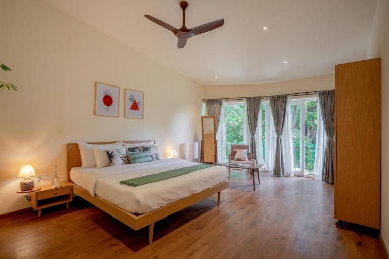 Ample villa with yard & pool | Perfect for remote work | Pet-friendly — photo 2