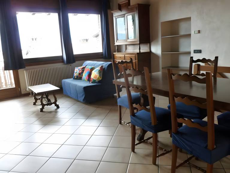 Rental apartment with fast internet, terrace & hot tub | City view | Dogs allowed — photo 5