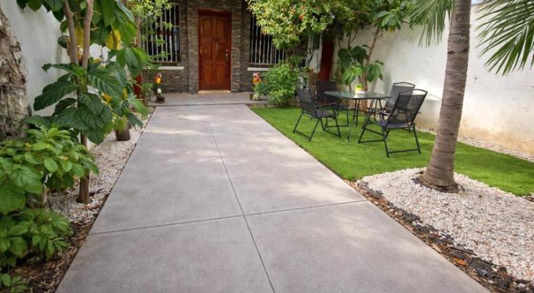 House with patio & yard | Perfect for remote work | Pet-friendly in Cancún