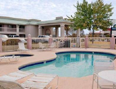 Days Inn by Wyndham Fort Stockton — photo 5