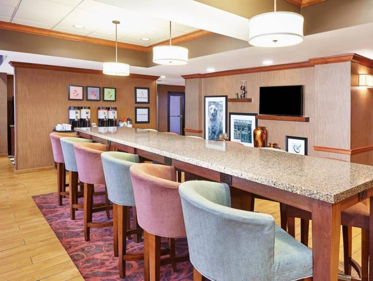 Hampton Inn Lafayette — photo 3