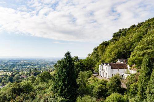 Cottage In The Wood in Malvern