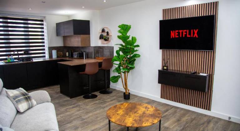 Luxury 2 Bed West London, Free Parking in Hayes