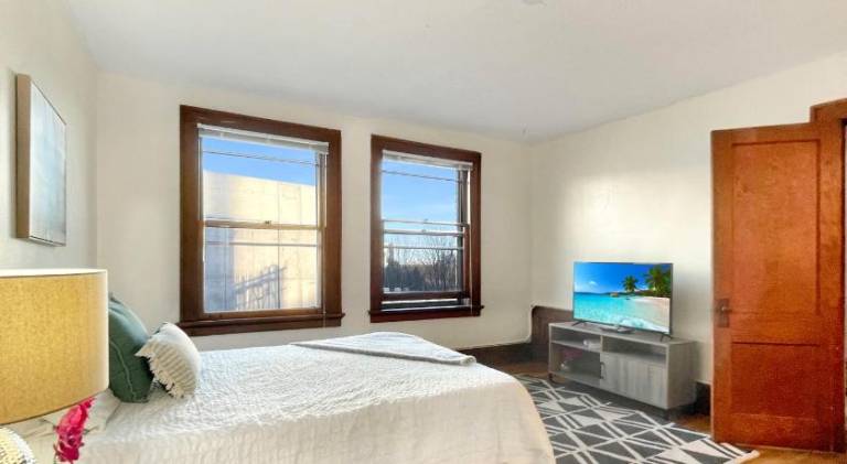 Rental apartment for 2 persons in Des Moines, IA