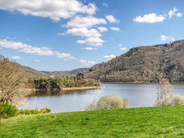 Chalet with terrace | Lake view | Pet-friendly — photo 2