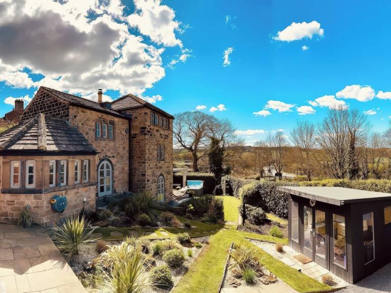 Cottage  Barnsley