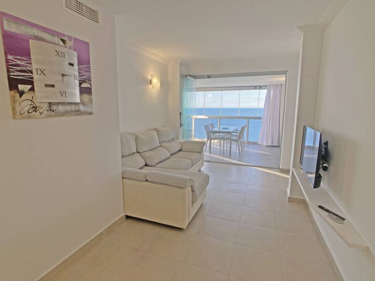 Holiday apartment with pool — photo 4