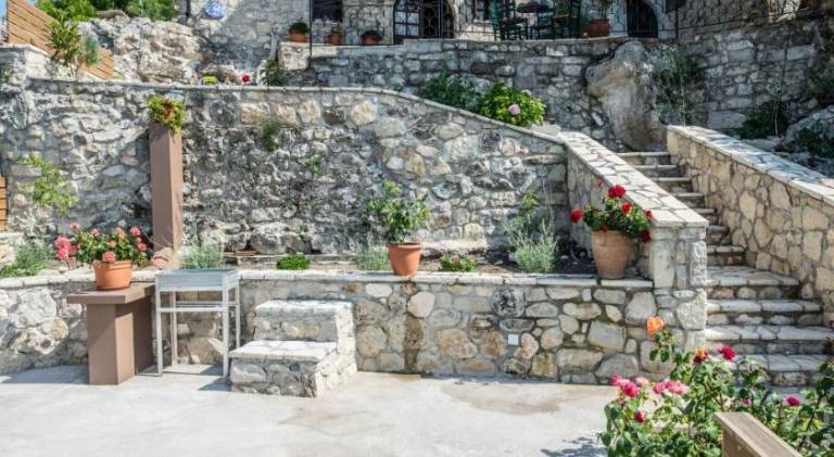 Apartment with barbecue, terrace & garden | Good for workation — photo 4
