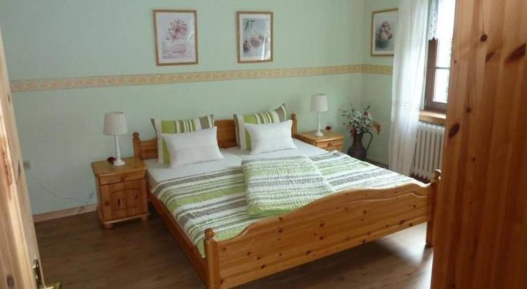 Apartment with 1 room for 4 persons — photo 2