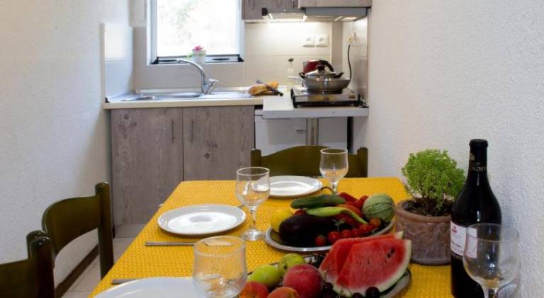 Pleasant apartment with BBQ, garden & terrace | Close to the beach | Pets are welcome — photo 4
