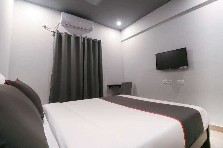 Hotel O IRA Sathyajyothi Comfort