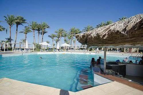 Villa with pool | Beach nearby | Pets are welcome — photo 3